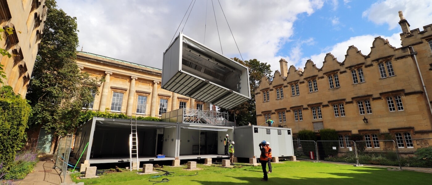 TemporaryKitchen Oriel1